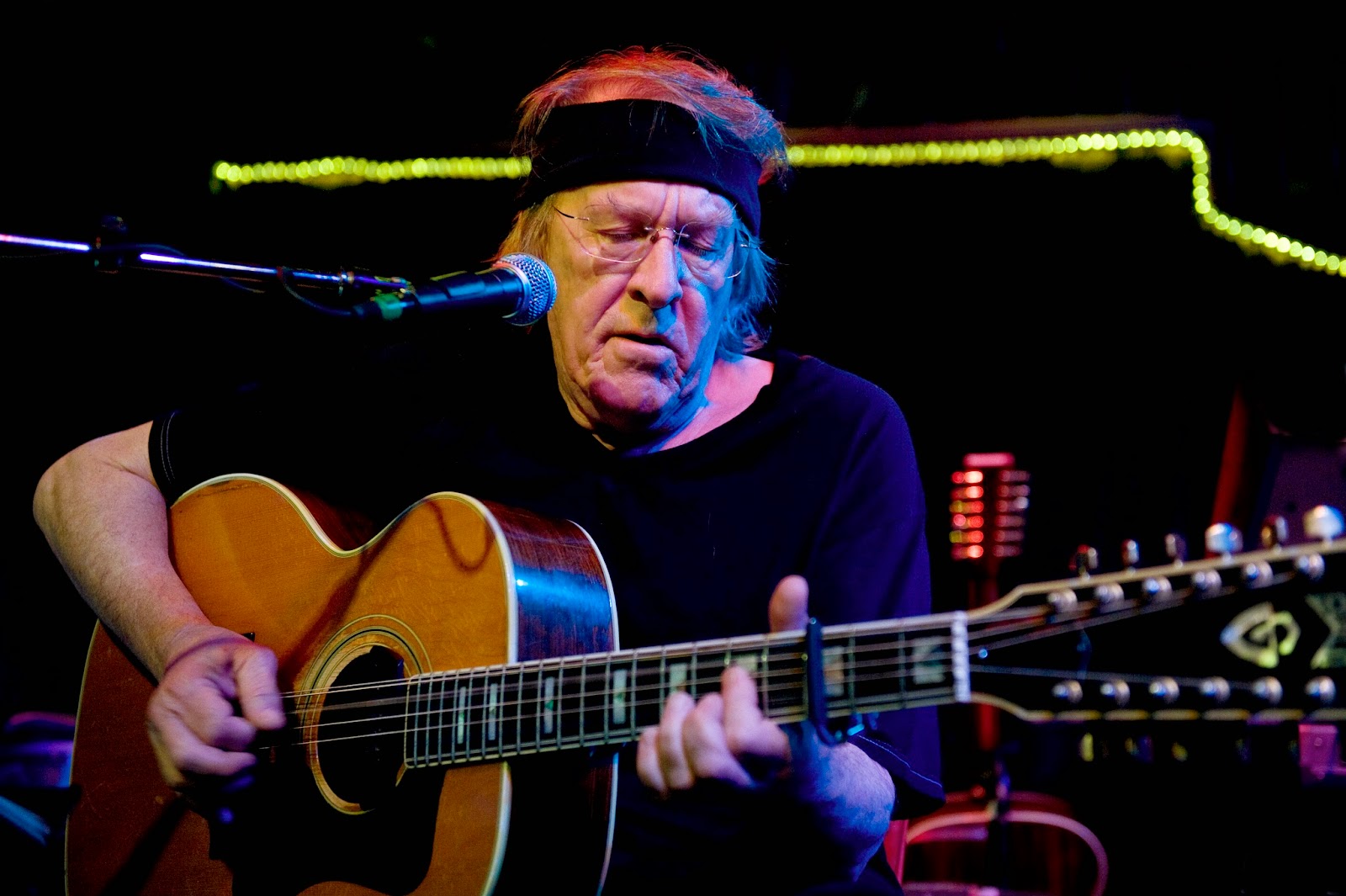 Paul Kantner, guitarrista de Jefferson Airplane, fallece a los 74 años